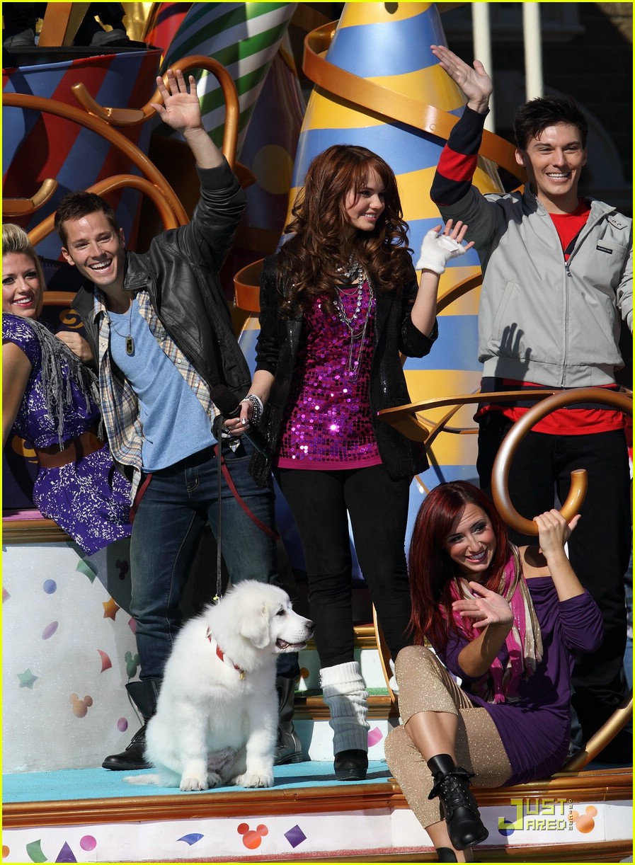 Full Sized Photo of debby ryan disney parade 09 | Debby Ryan: Christmas ...