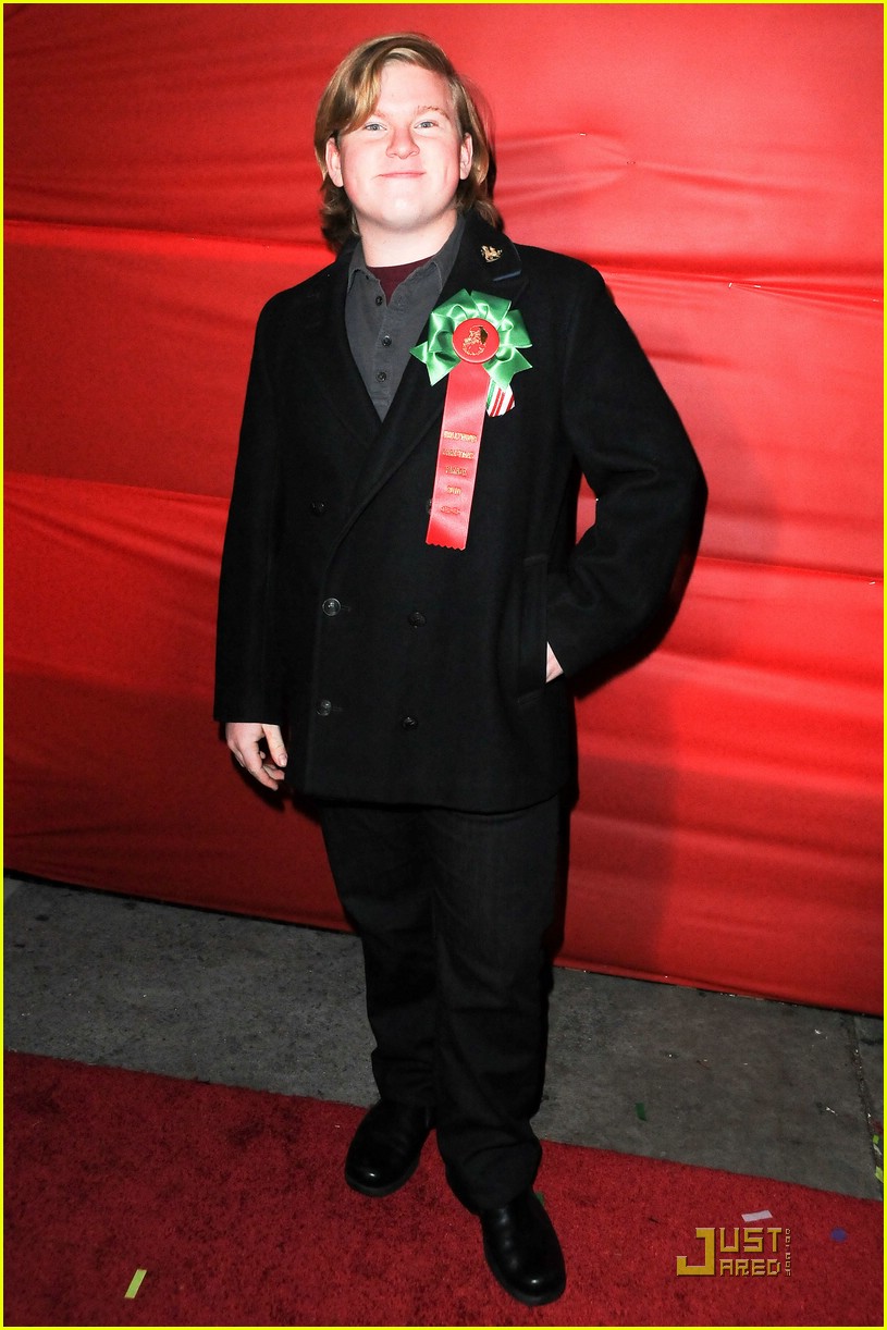 Jason Dolley Hollywood Christmas Parade 2010 Airs Tonight Photo 397025 Photo Gallery 3376