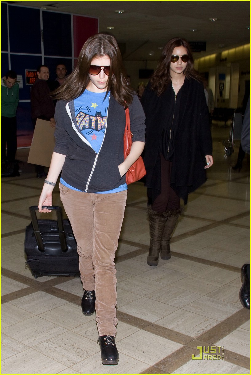 Anna Kendrick & Christian Serratos: Lax Ladies 