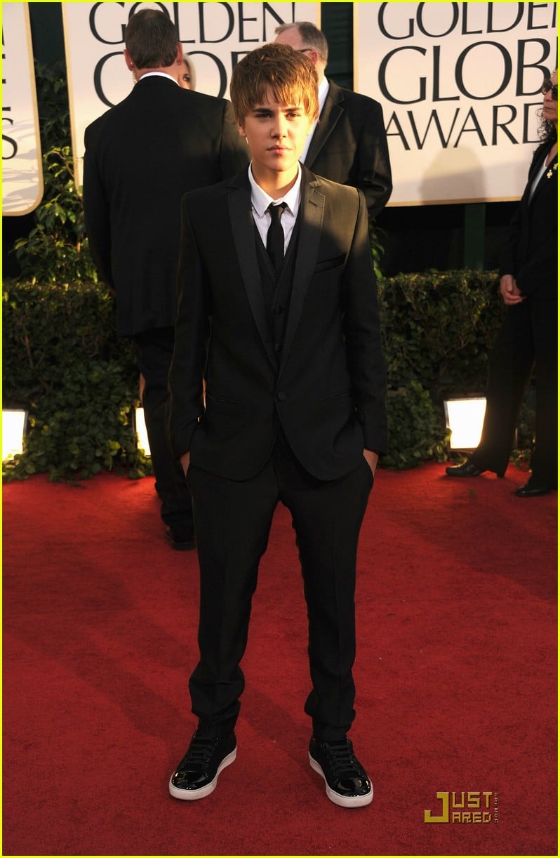 Justin Bieber Golden Globe Awards 2011! Photo 400943 Photo Gallery