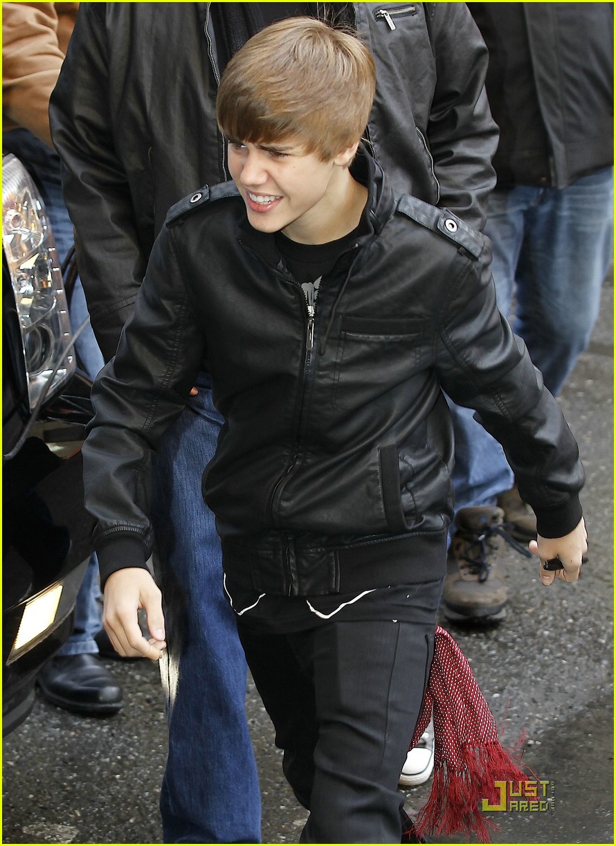 Justin Bieber: From Leno to Letterman | Photo 402535 - Photo Gallery ...