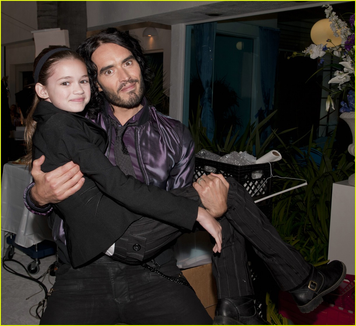 Big Time Rush Beach Party with Russell Brand Tonight! Photo 405833