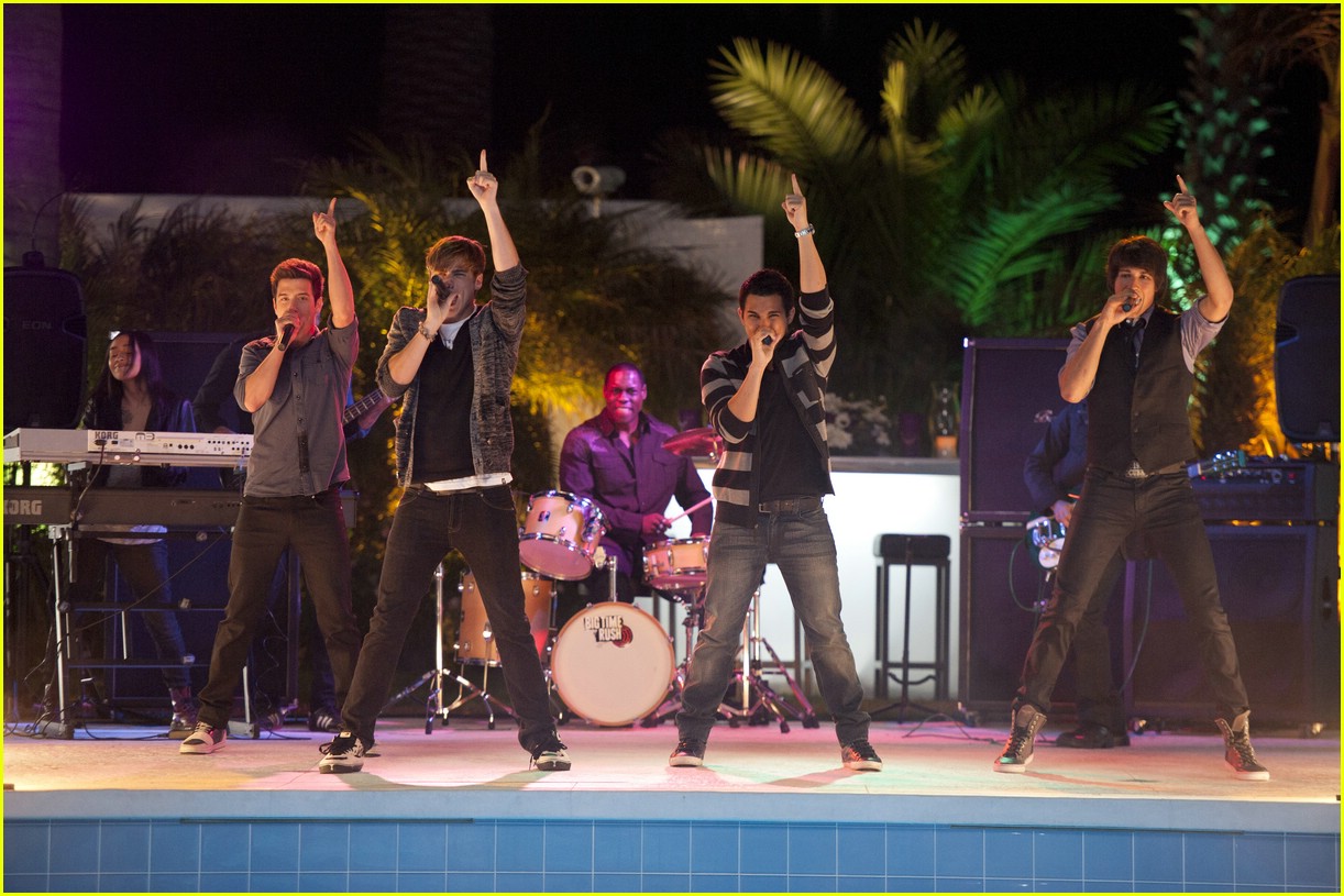 Big Time Rush Beach Party With Russell Brand Tonight Photo 405838 Photo Gallery Just 3943