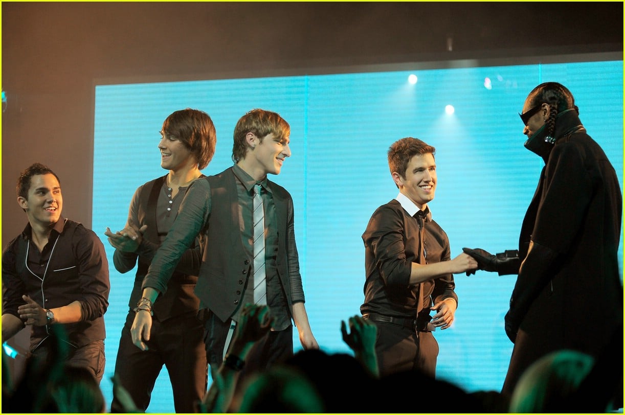 Big Time Rush Beach Party with Russell Brand Tonight! Photo 405849