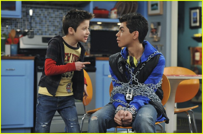 adam irigoyen chains shake show up 14