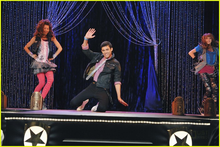 adam irigoyen chains shake show up 15