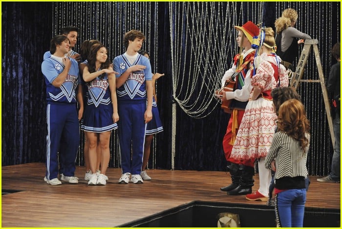 adam irigoyen chains shake show up 24
