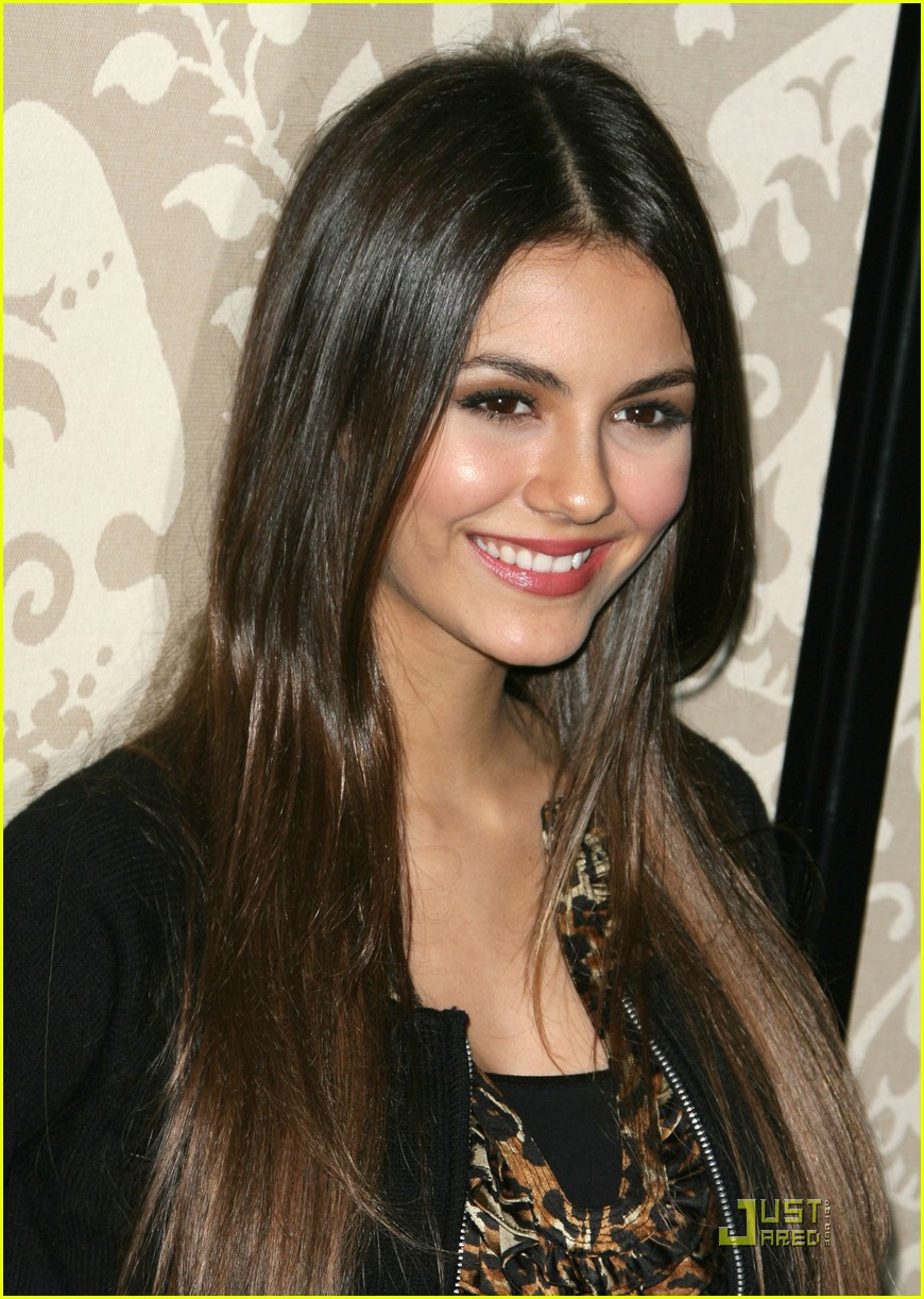 Victoria Justice: QVC Red Carpet Style Setter | Photo 406656 - Photo ...