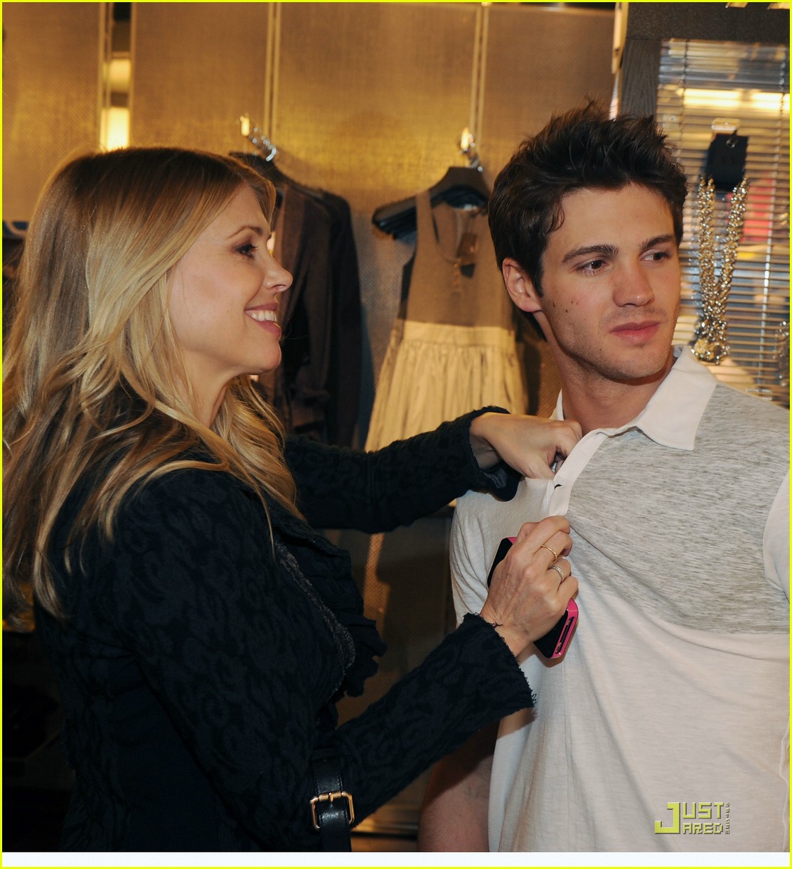 Steven R. McQueen Shops Armani Exchange: Photo 410772 | Jessarae, Steven R.  McQueen Pictures | Just Jared Jr.