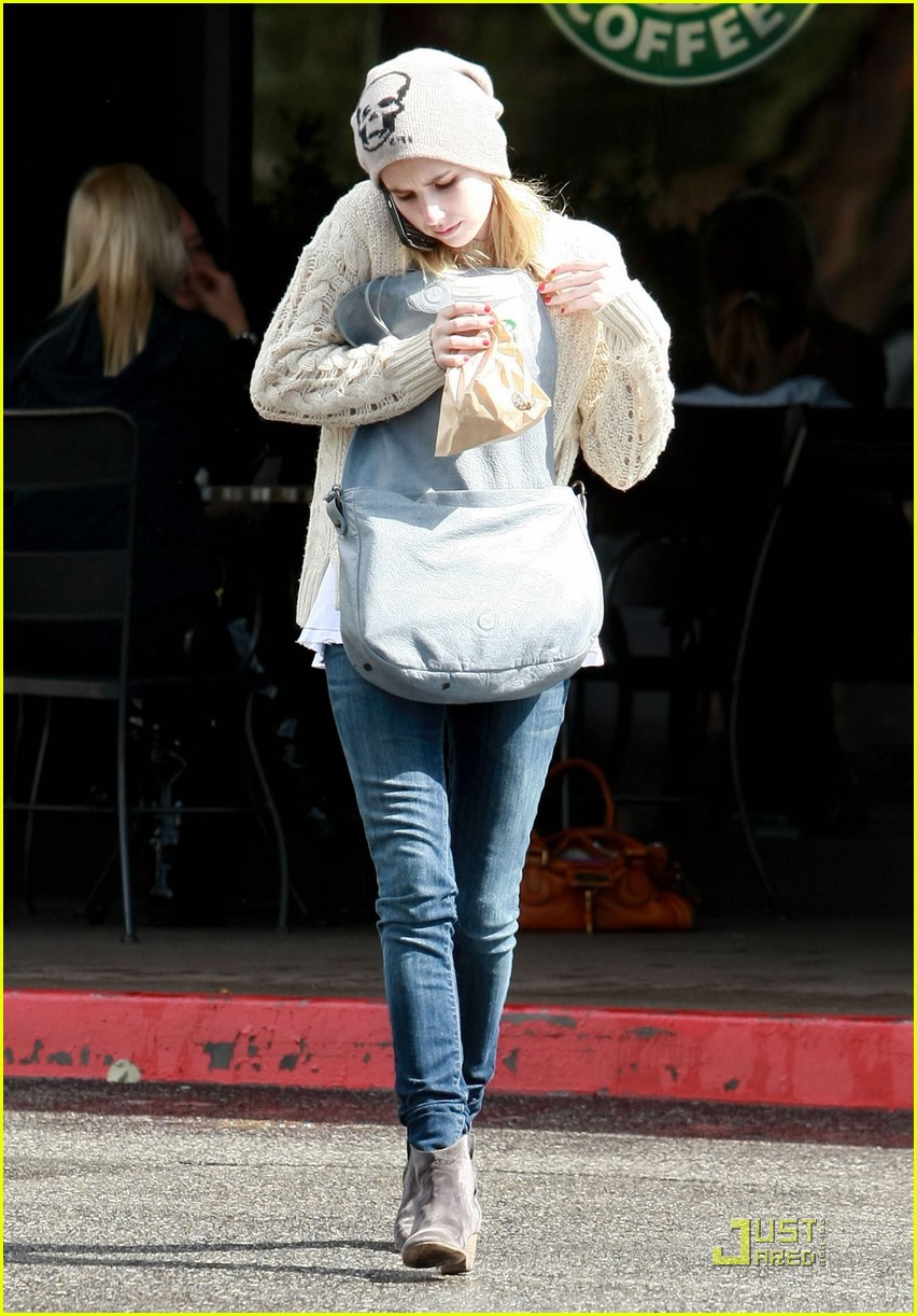 Full Sized Photo of emma roberts starbucks santa monica 02 | Emma