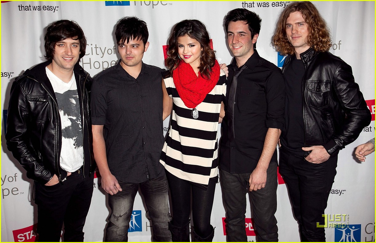 Selena Gomez & The Scene: Concert For Hope Pics and Video! | Photo ...