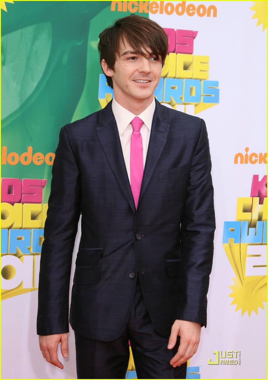 Drake Bell: Filming 'Fairly Odd Parents' Was Like A Reunion | Photo ...