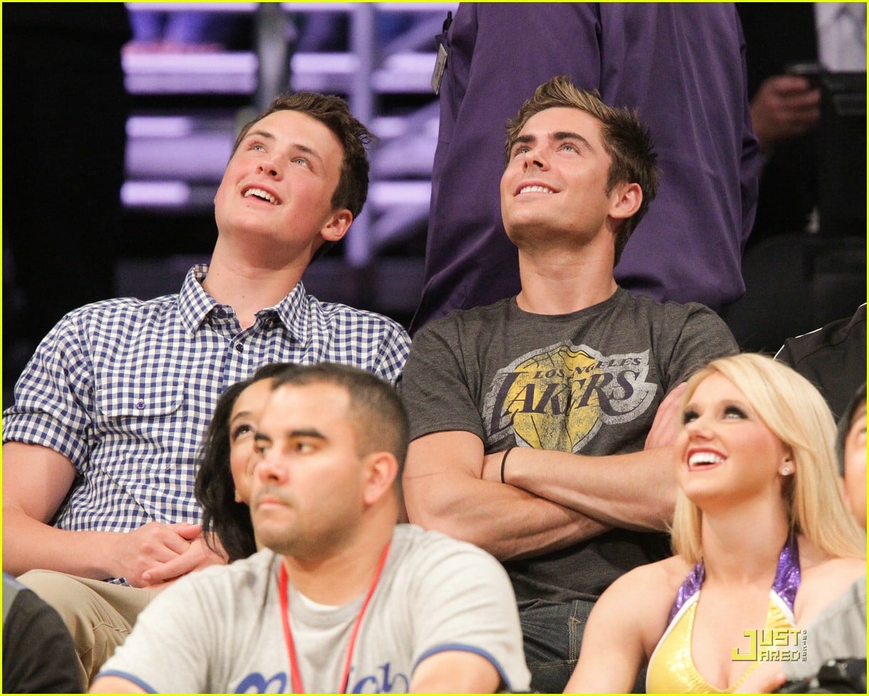 Zac & Dylan Efron Laker Brothers! Photo 414043 Photo Gallery