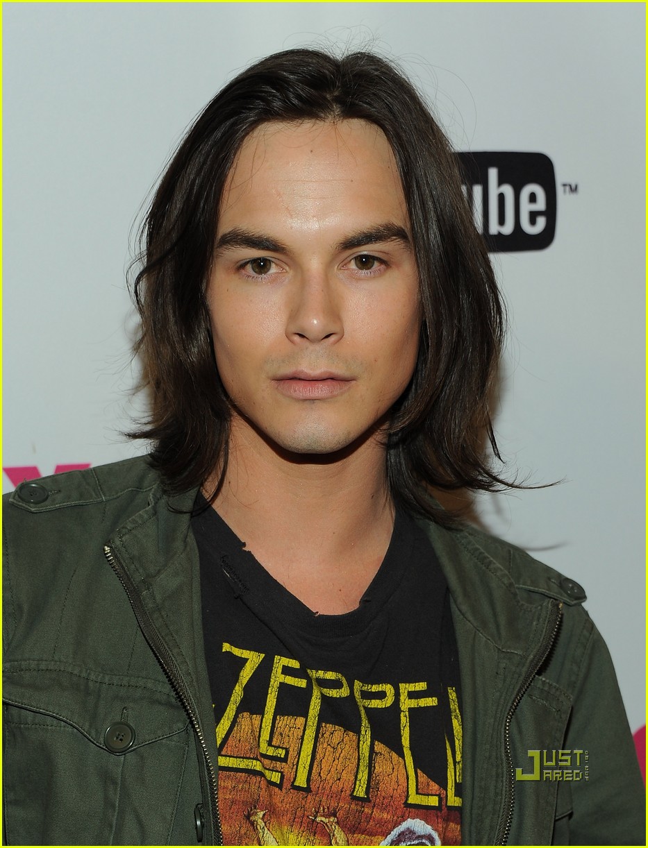 Full Sized Photo of tyler blackburn nylon party 01 | Tyler Blackburn ...