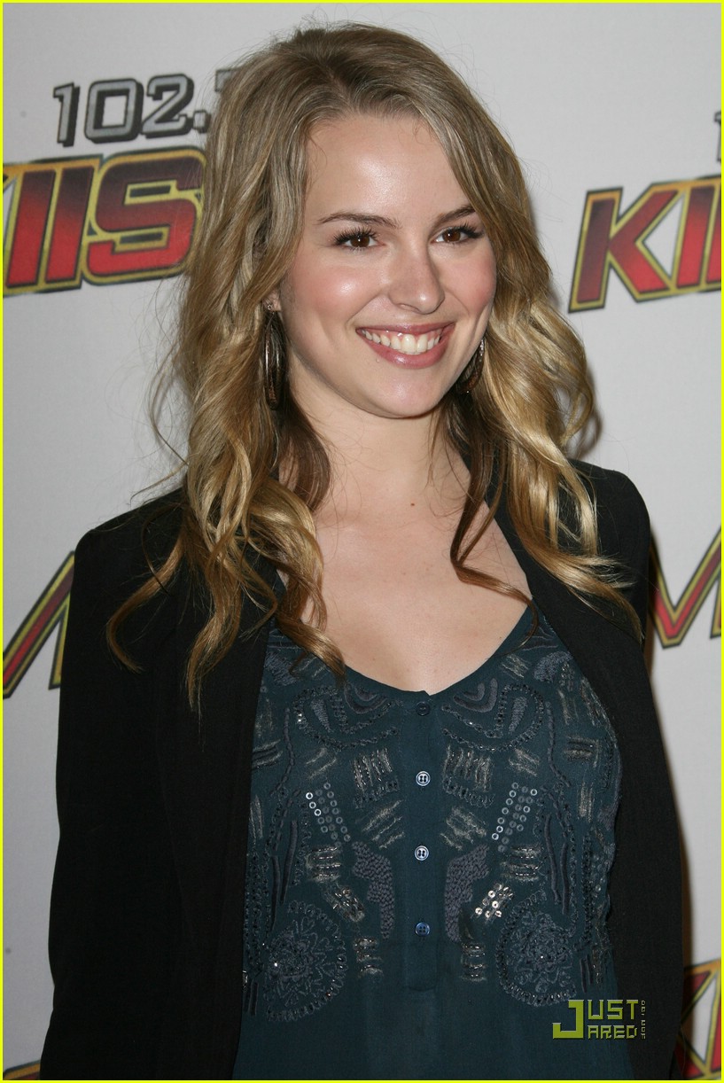 Adam Hicks & Bridgit Mendler: Wango Tango Two | Photo 417458 - Photo ...