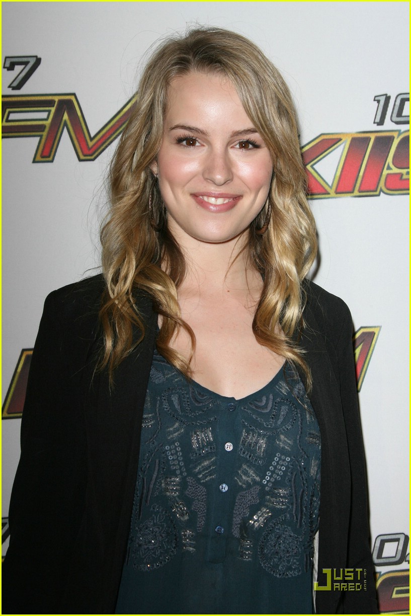 Adam Hicks & Bridgit Mendler: Wango Tango Two 