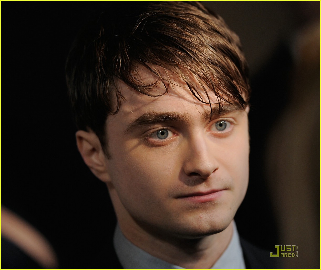 Daniel Radcliffe WINS Two Audience Choice Awards! Photo 417427