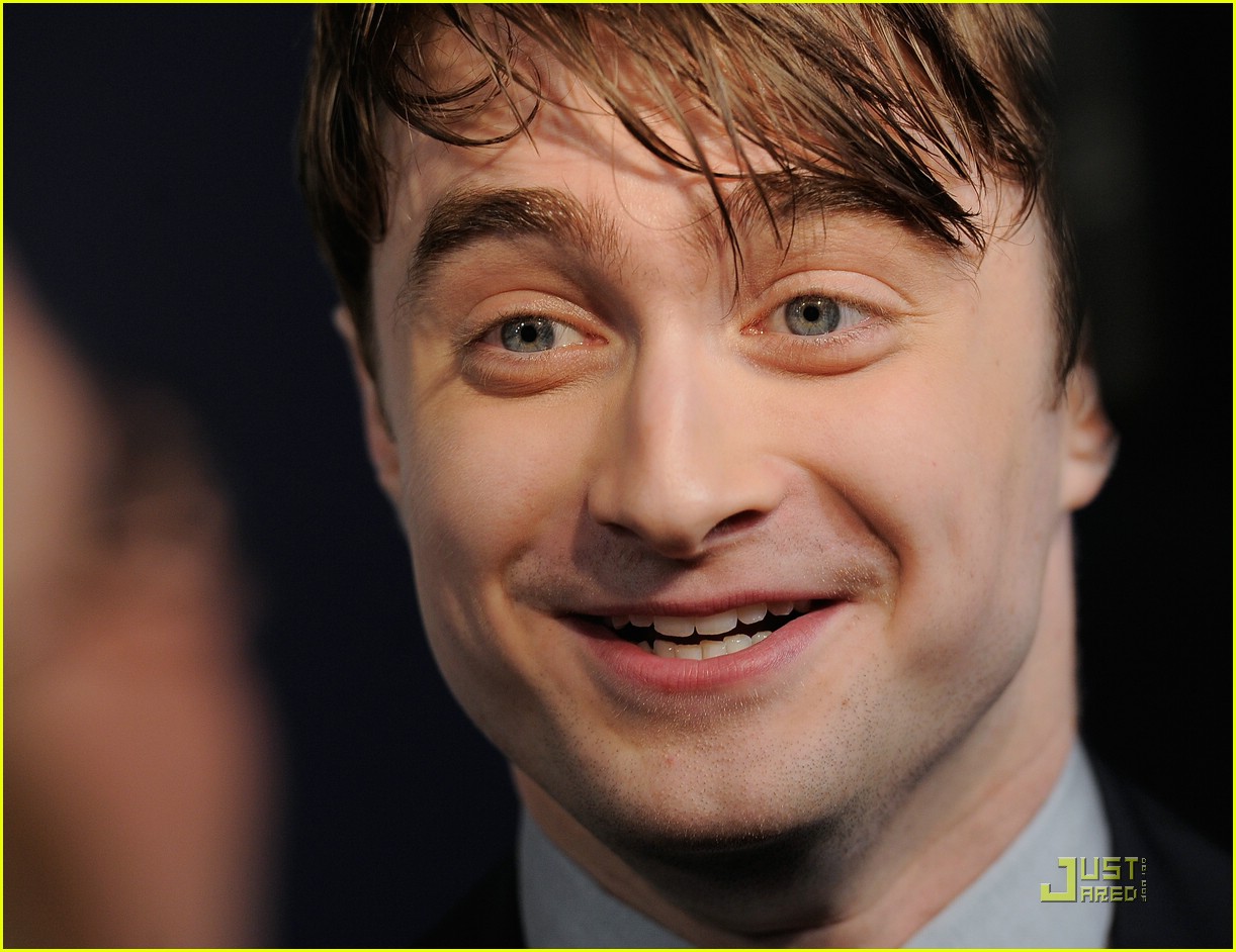 Daniel Radcliffe WINS Two Audience Choice Awards! Photo 417432