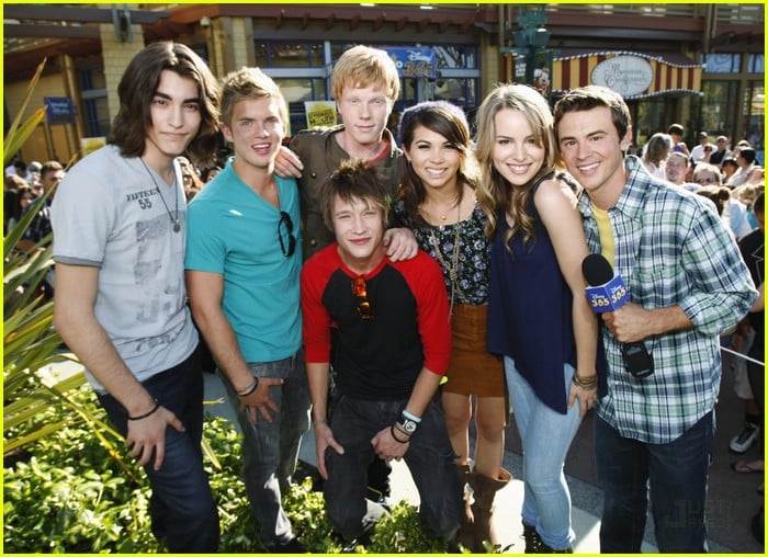 Lemonade Mouth Takes Over Downtown Disney! Photo 416073 Photo