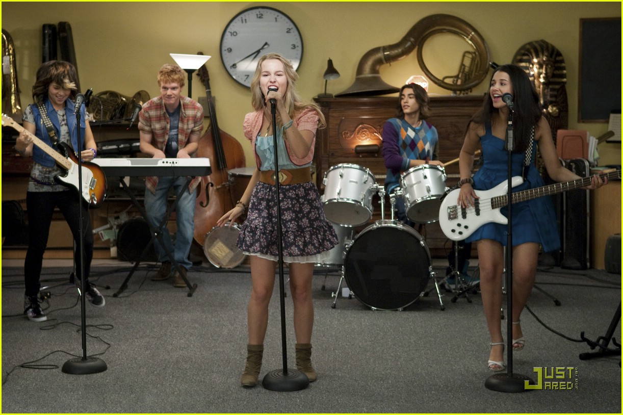 'Lemonade Mouth' on DVD May 24th! Photo 416410 Photo Gallery Just