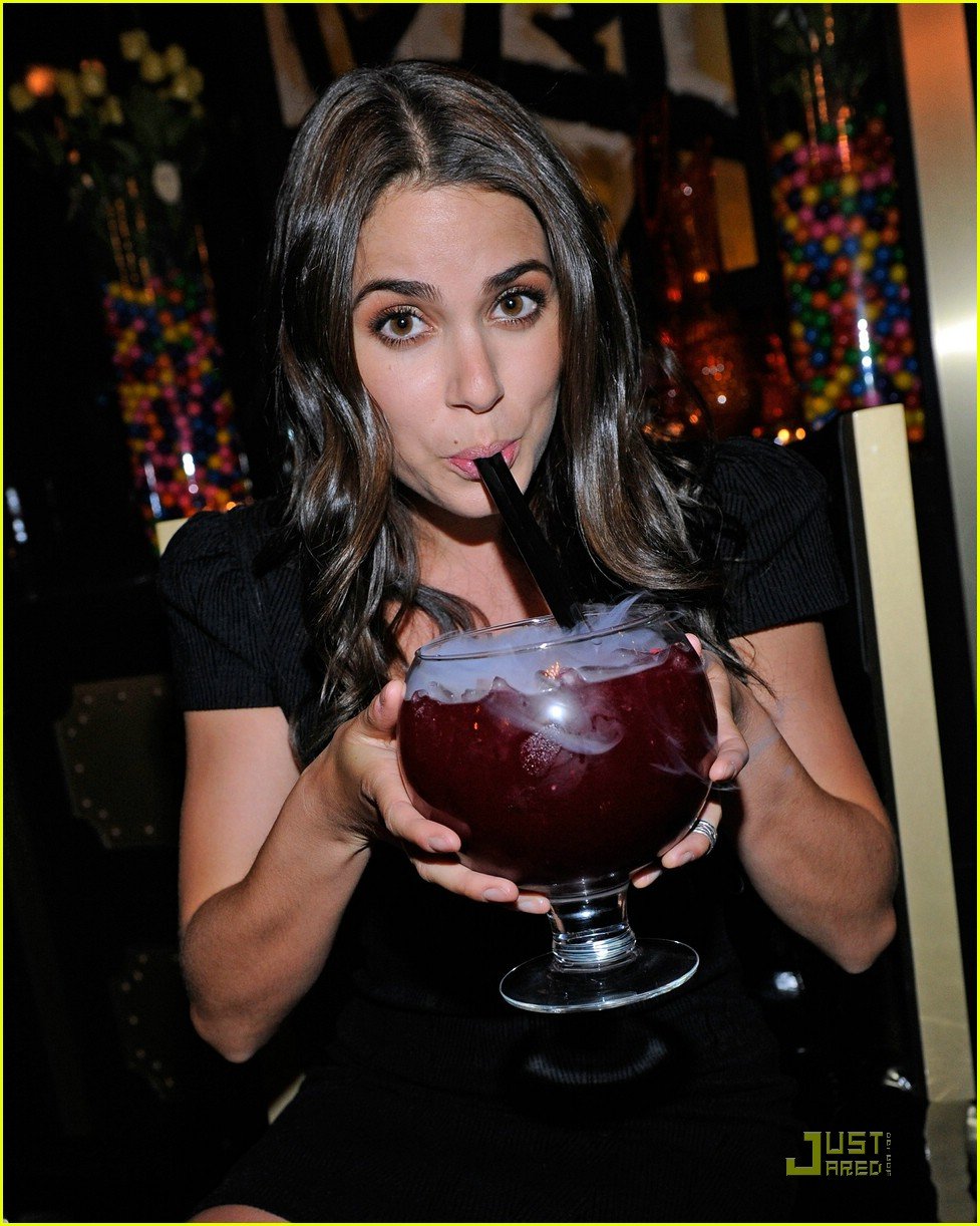 Nikki Reed: Birthday Bash in Las Vegas! | Photo 417250 - Photo Gallery