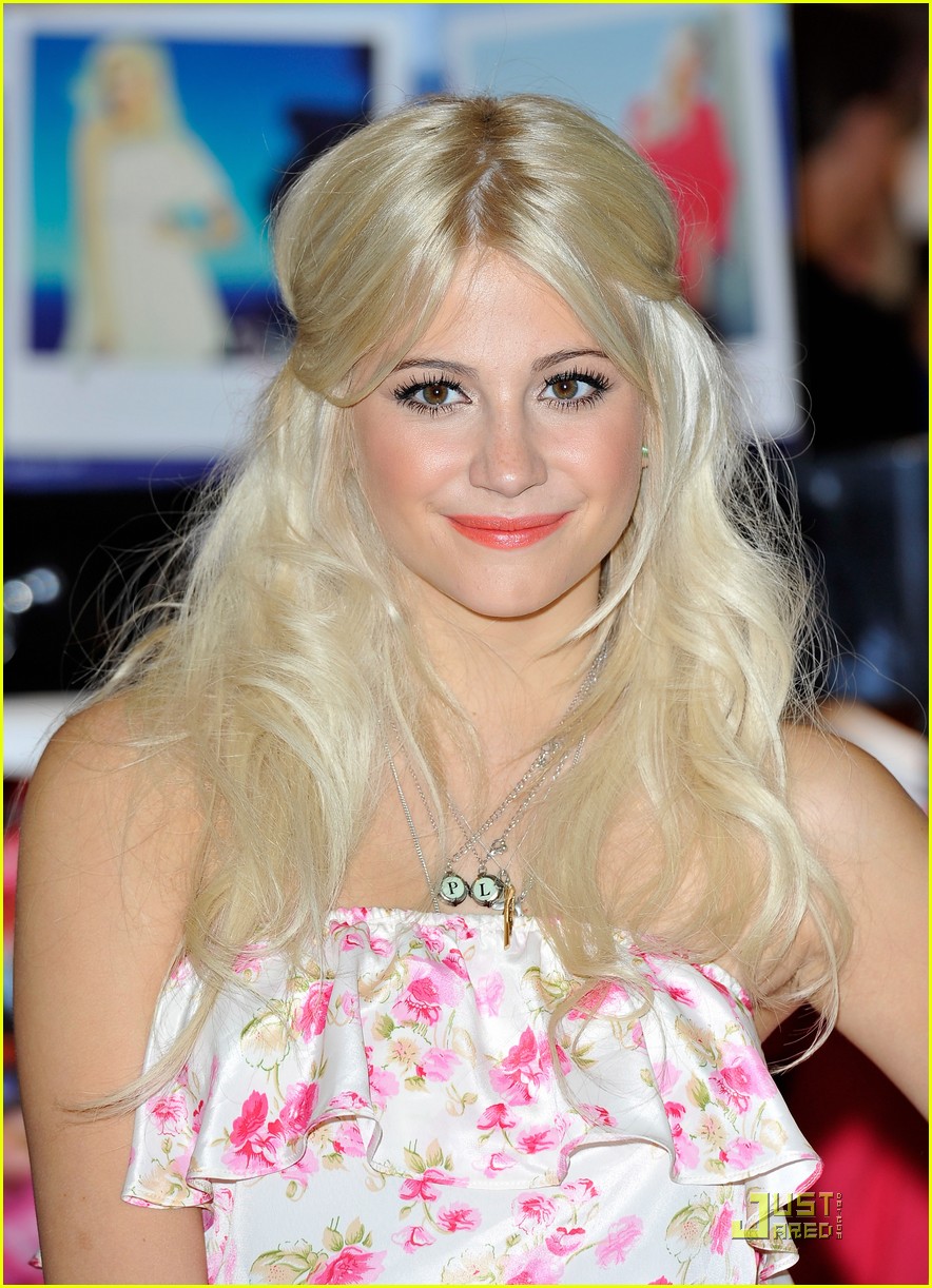 Full Sized Photo of pixie lott launch lipsy party 12 | Pixie Lott ...