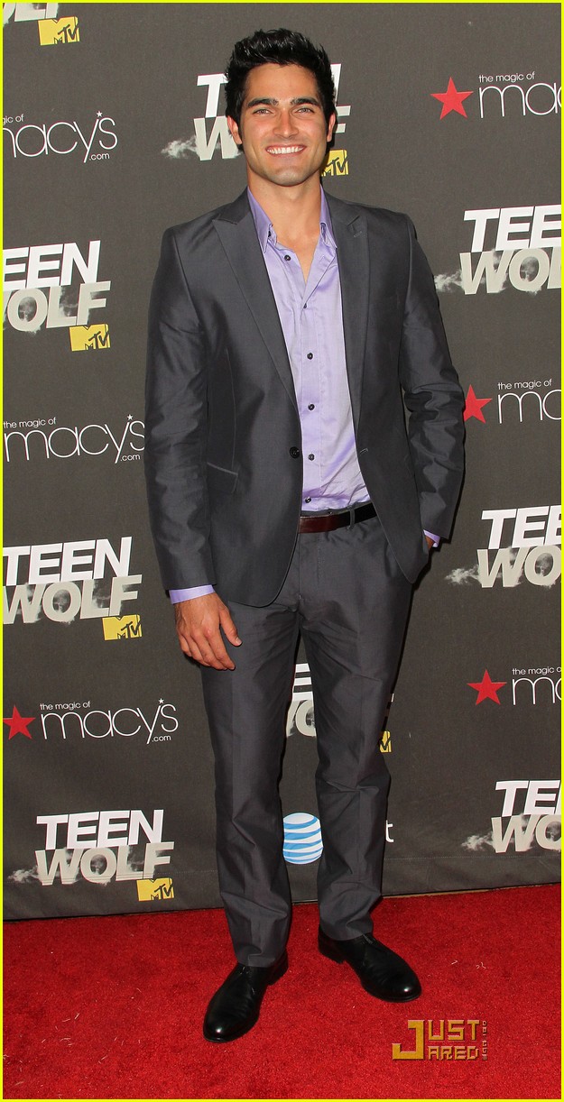 Tyler Posey & Tyler Hoechlin: 'Teen Wolf' Premiere Pals | Photo 419268 ...