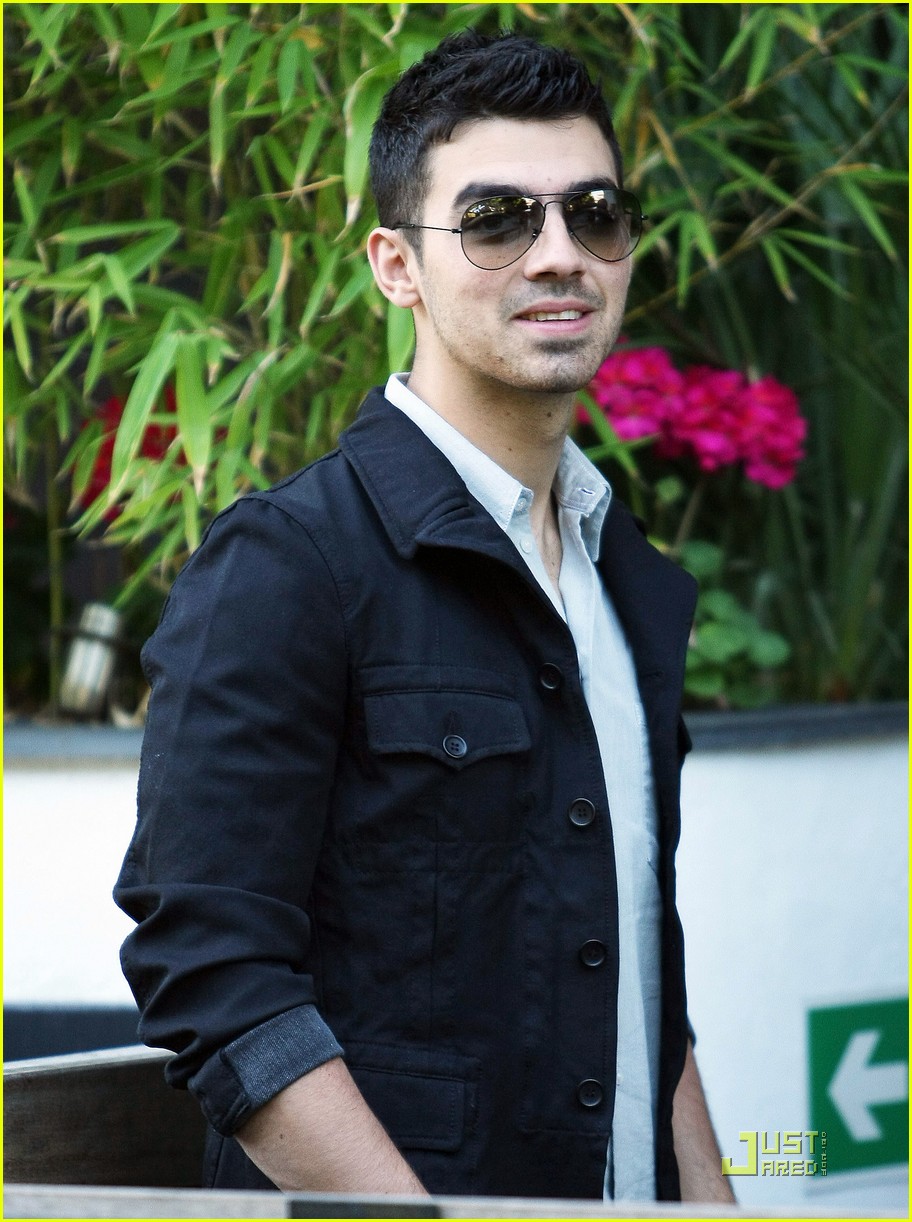 Joe Jonas 'See No More' Video Premiere! Photo 424184 Photo Gallery