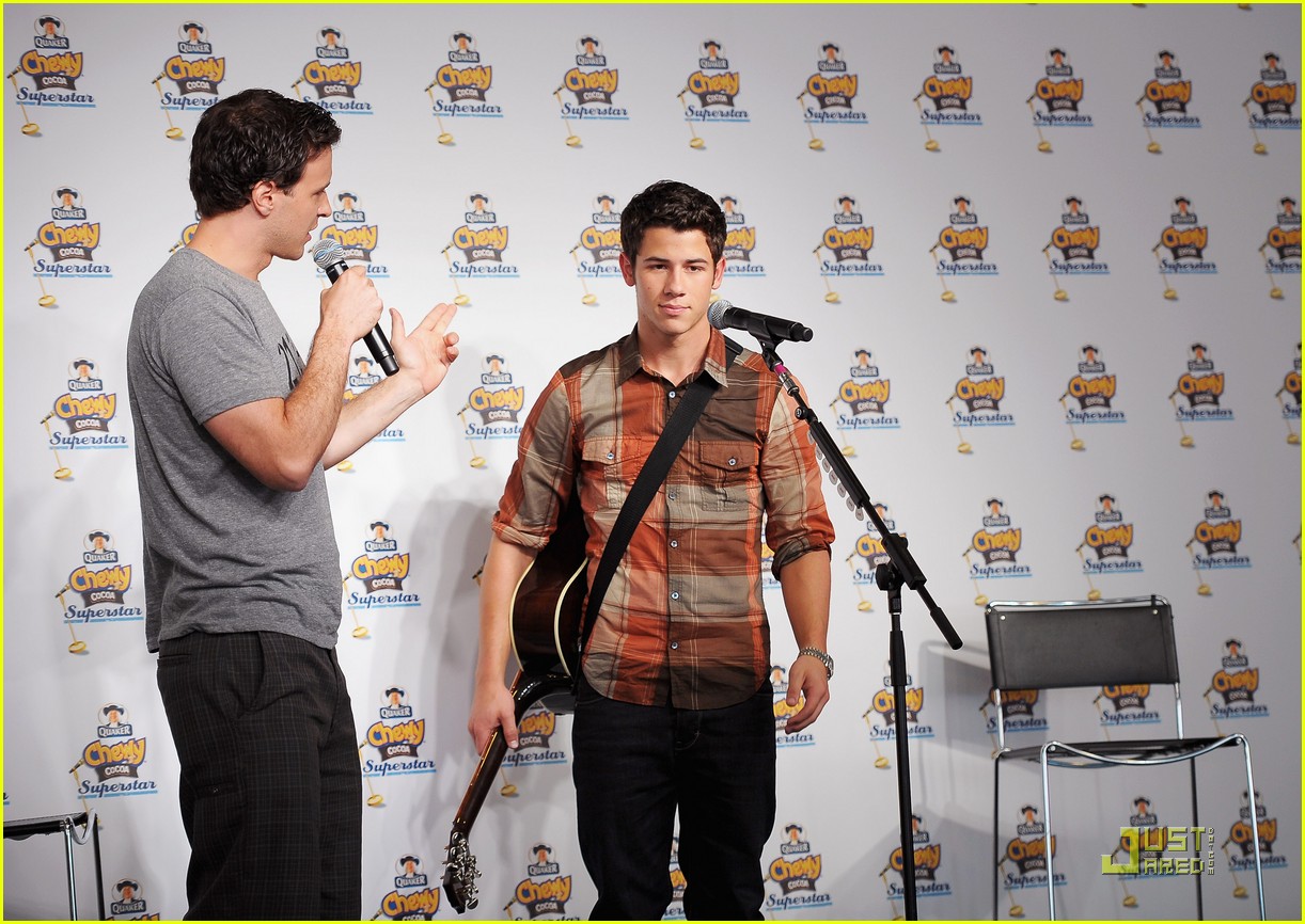 Nick Jonas Chewy Superstar Concert Photo 420886 Photo Gallery