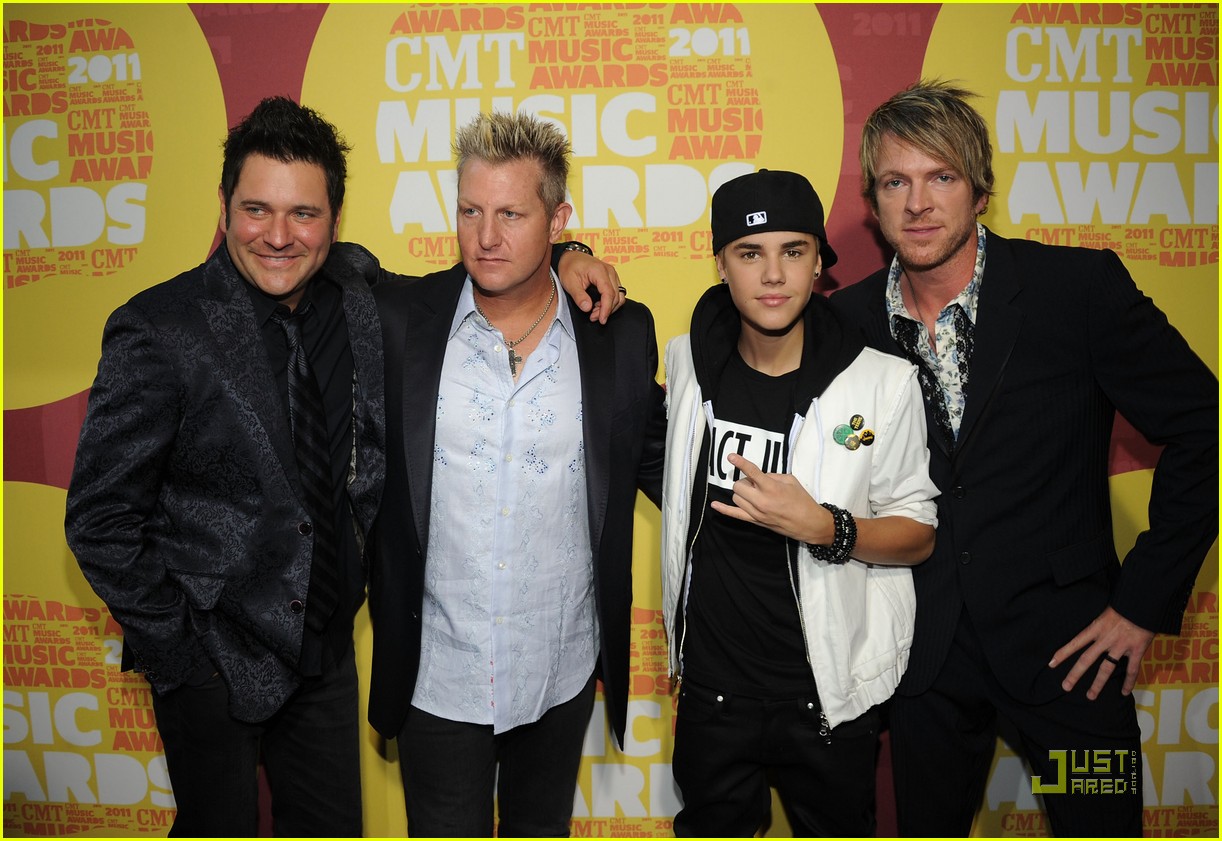 justin bieber cmt music awards 06