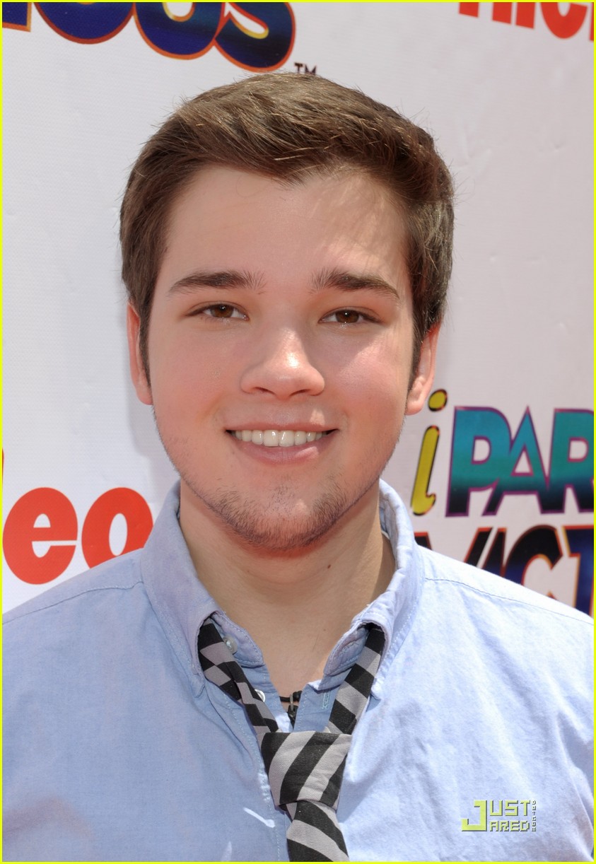 nathan kress iparty victorious 05.
