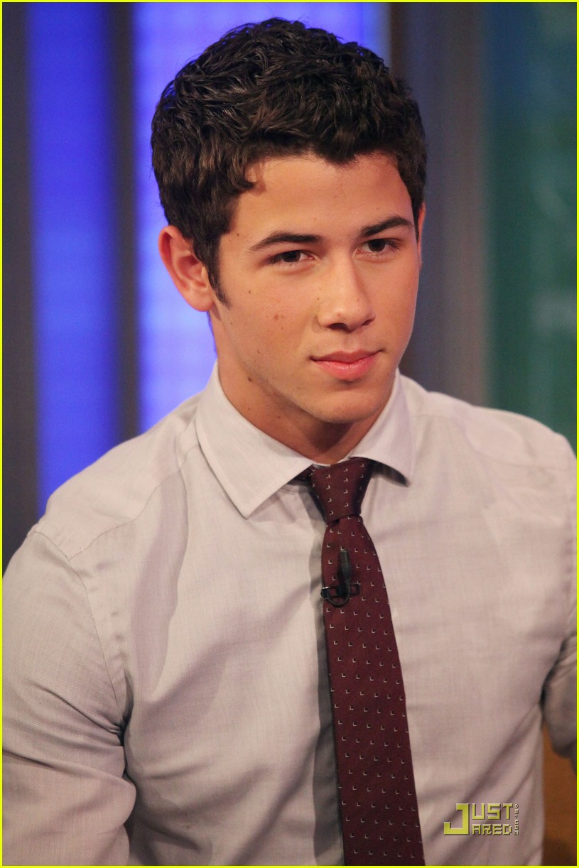 Nick Jonas Seeks Chewy Superstar Photo 420795 Photo Gallery Just