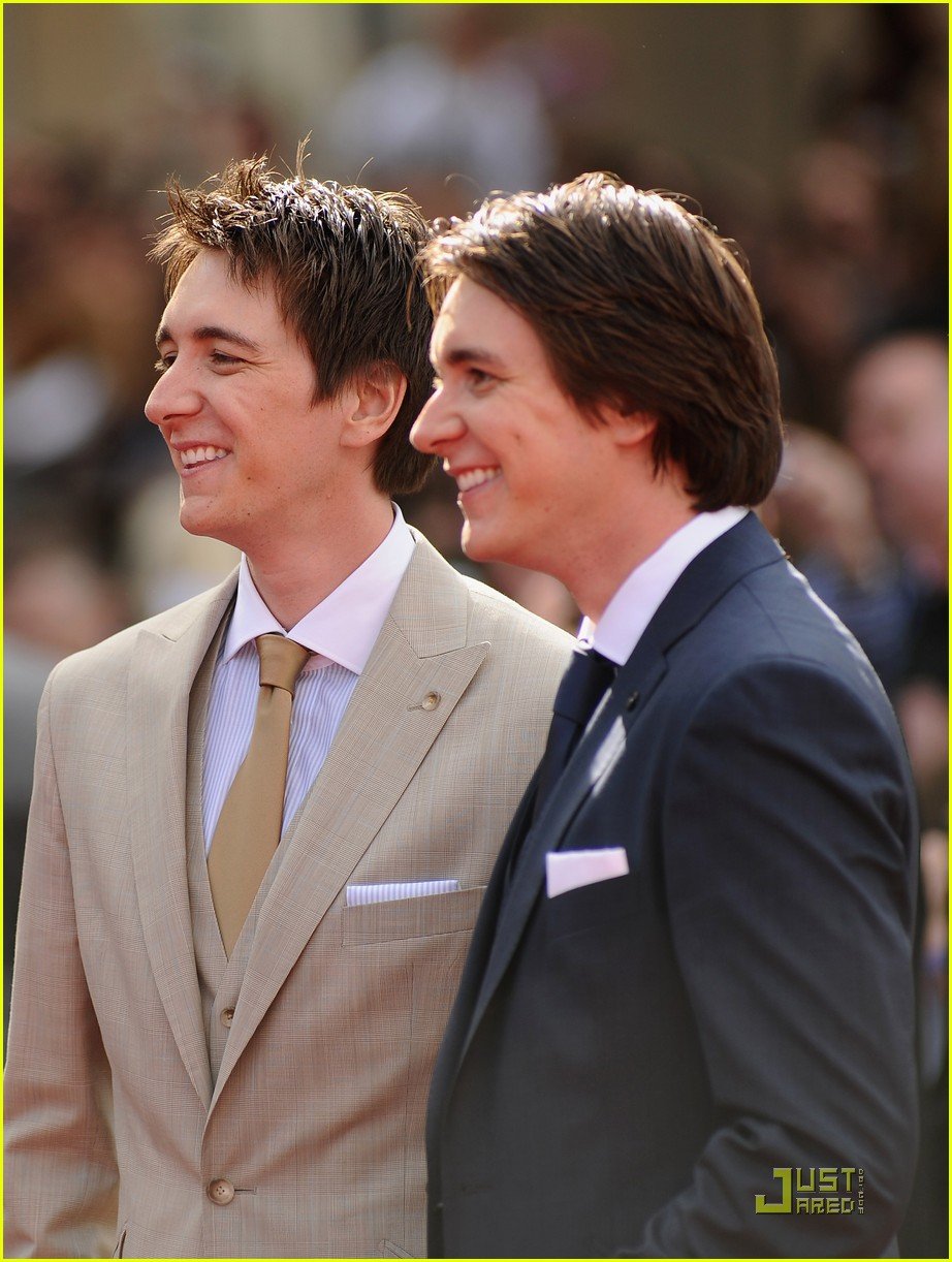 James & Oliver Phelps Trafalgar Twins Photo 425267 Photo Gallery