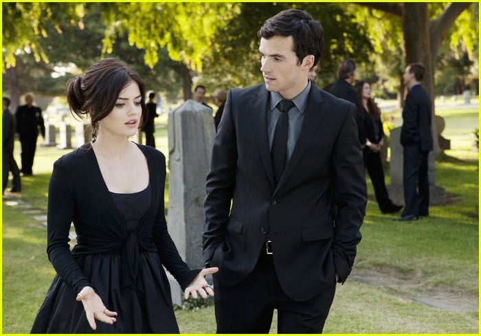 Another Funeral For the Pretty Little Liars | Photo 425031 - Photo ...