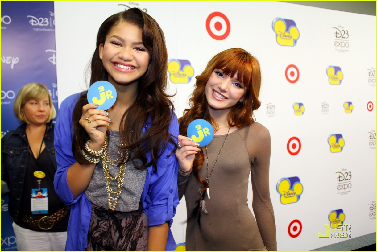 Zendaya & Bella Thorne: Shake It Up Season Two Debuts in September ...