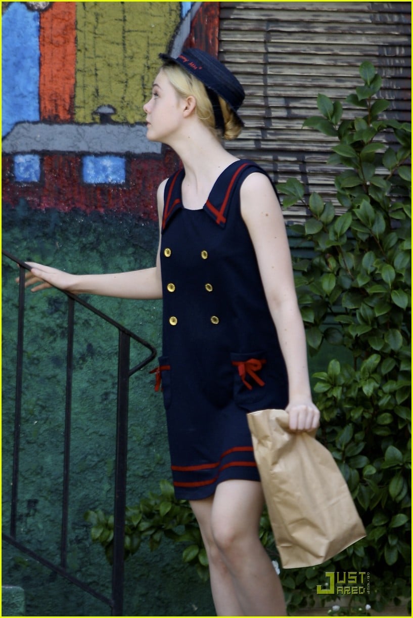 Elle Fanning Is In The Navy Now | Photo 434274 - Photo Gallery | Just ...