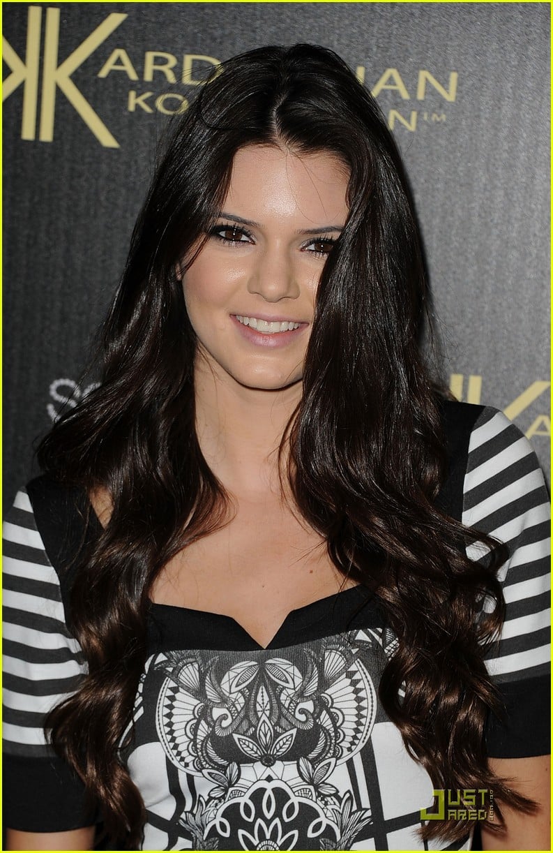 Kendall And Kylie Jenner Launch Kardashian Kollection Photo 432200