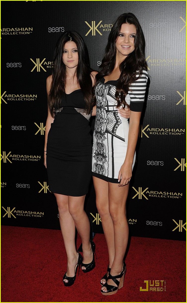 Kendall & Kylie Jenner Launch Kardashian Kollection | Photo 432203 ...