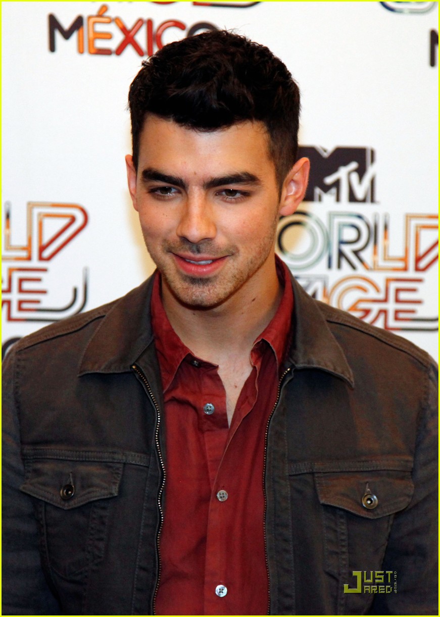 Joe Jonas: Mexico City Man | Photo 433218 - Photo Gallery | Just Jared Jr.