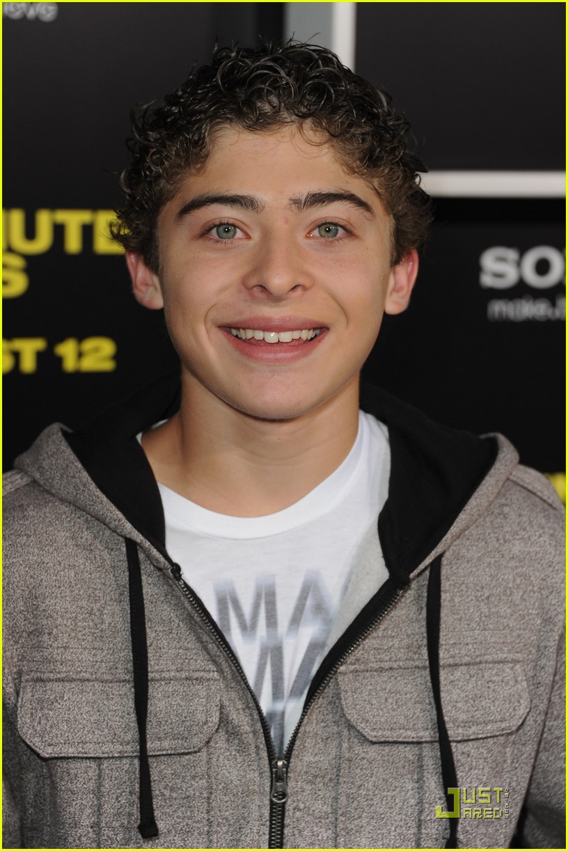 Ryan Ochoa '30 Minutes Or Less' Premiere! Photo 430653 Photo