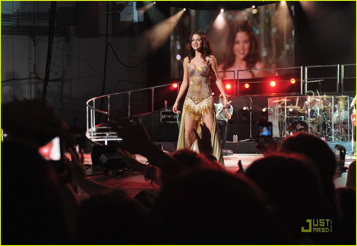 Selena Gomez at the Pnc Bank Arts Center in Holmdel New Jersey