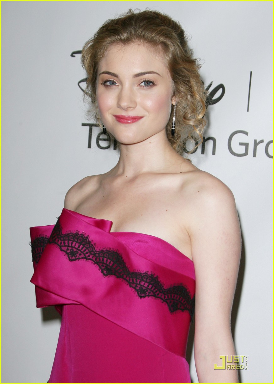 Full Sized Photo of skyler samuels grace phipps tcas 10 | Skyler ...