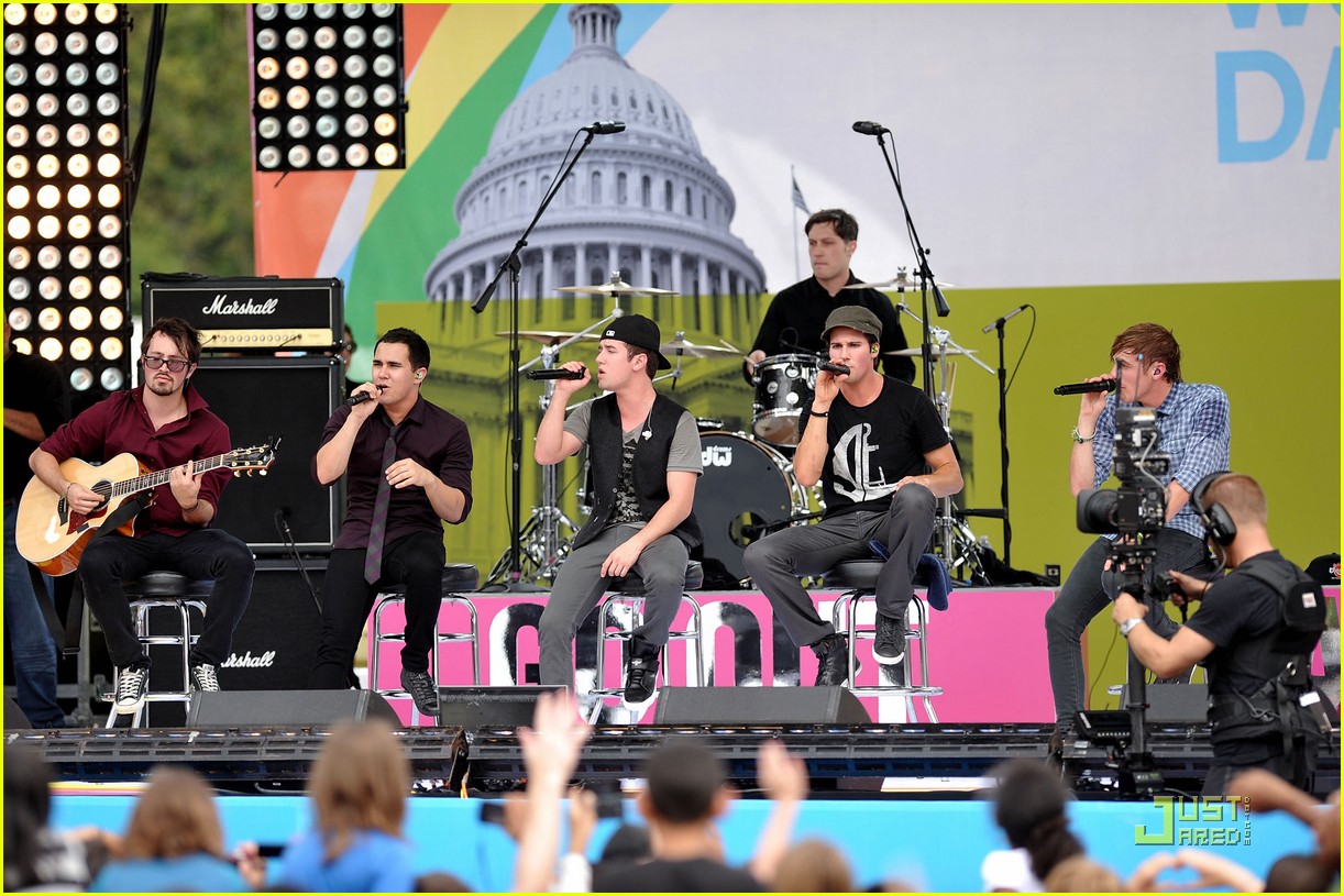 Big Time Rush: Worldwide Day of Play Performers! | Photo 438513 - Photo