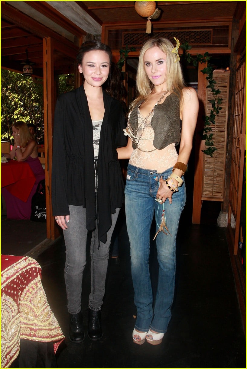 Malese Jow 'Paul Wesley is an Amazing Actor' Photo 436504 Photo Gallery Just Jared Jr.