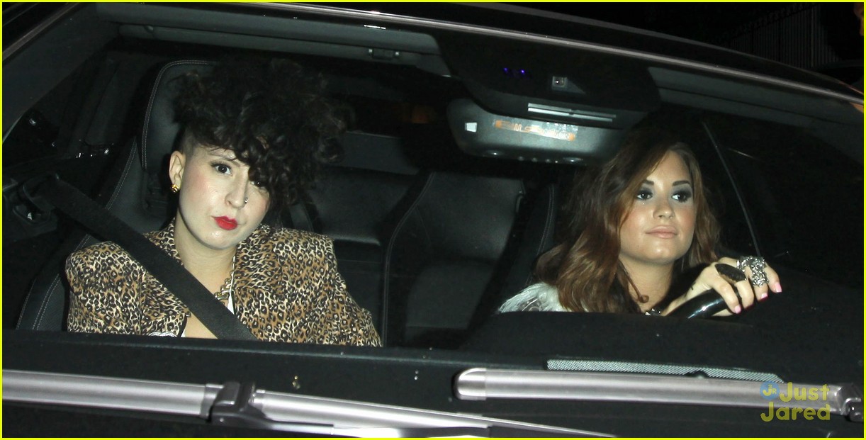 Demi Lovato: Selena Gomez Means 'The World To Me' | Photo 439932