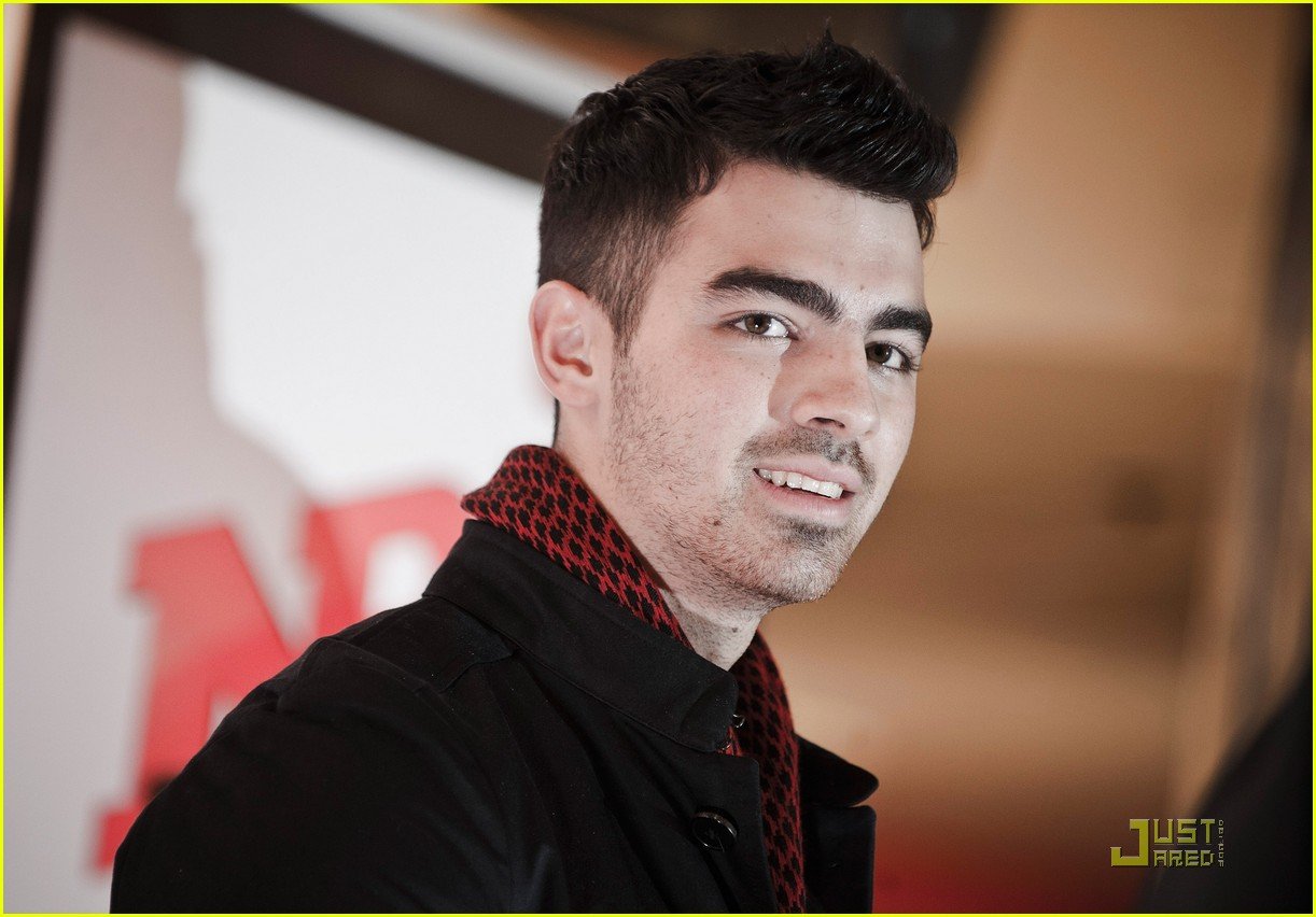 Full Sized Photo of joe jonas virgin megastore france 13 Joe Jonas