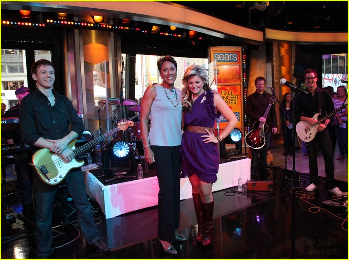Full Sized Photo of lauren alaina good morning america 10 | Lauren