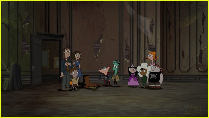Full Sized Photo of phineas ferb halloween 17  Phineas & Ferb Trick