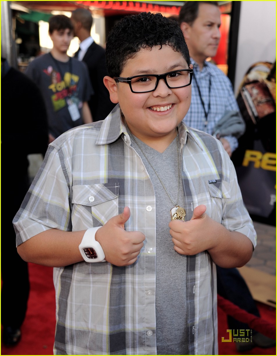 Rico & Raini Rodriguez: 'Real Steel' Premiere Pair! | Photo 440314 ...