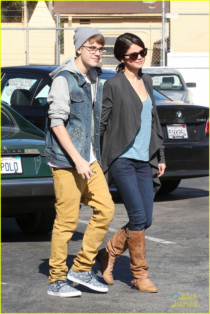 Selena Gomez & Justin Bieber: IHOP Breakfast! | Photo 449152 - Photo ...